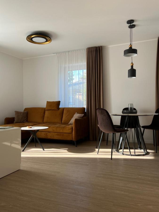 פלונגה Bell Tower Apartment מראה חיצוני תמונה
