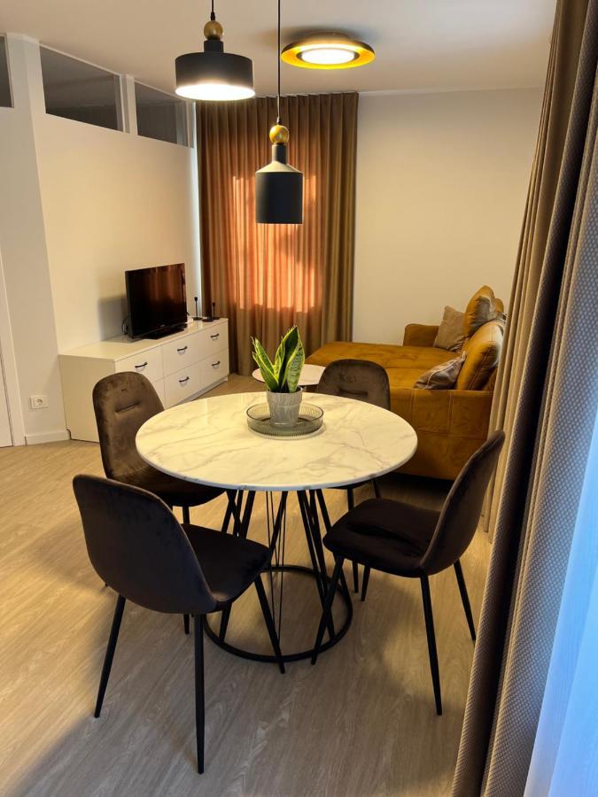 פלונגה Bell Tower Apartment מראה חיצוני תמונה